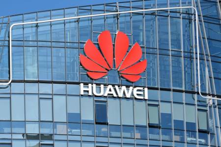 Huawei с изключителен жест към своите служители  