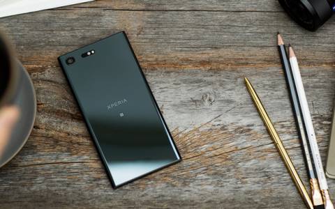 Sony готви не един, а цели четири флагмана Xperia за една година 