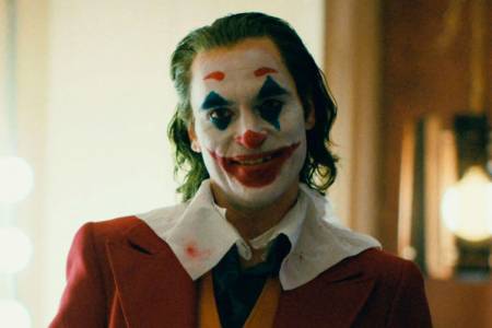 Joker стана първият R филм с приходи над 1 млрд. долара