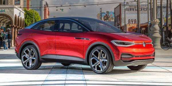 Електрическият ID CROZZ дава старта на ценовата революция на VW 
