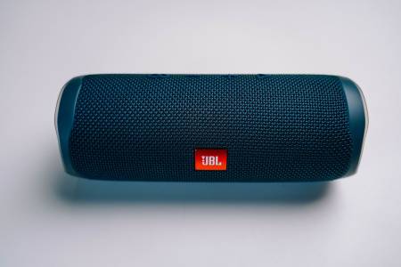 JBL Flip 5 - Новият господар на плажа (Ревю)