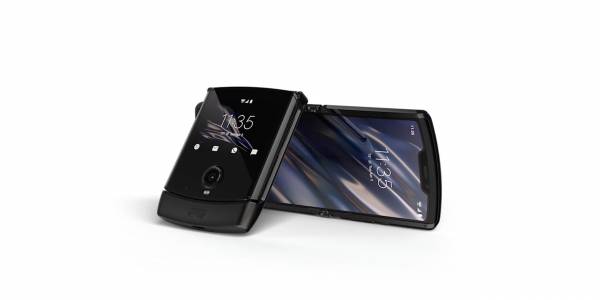 Motorola Razr: уникален, включително и като поправка (ВИДЕО) 