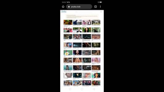 Този сайт създава караоке весрсия на всяка песен в Youtube
