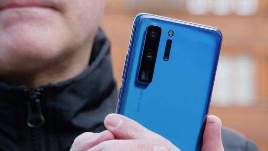 AppGallery на Huawei ще дава до 100 процента от приходите на програмистите за първите 2 години 