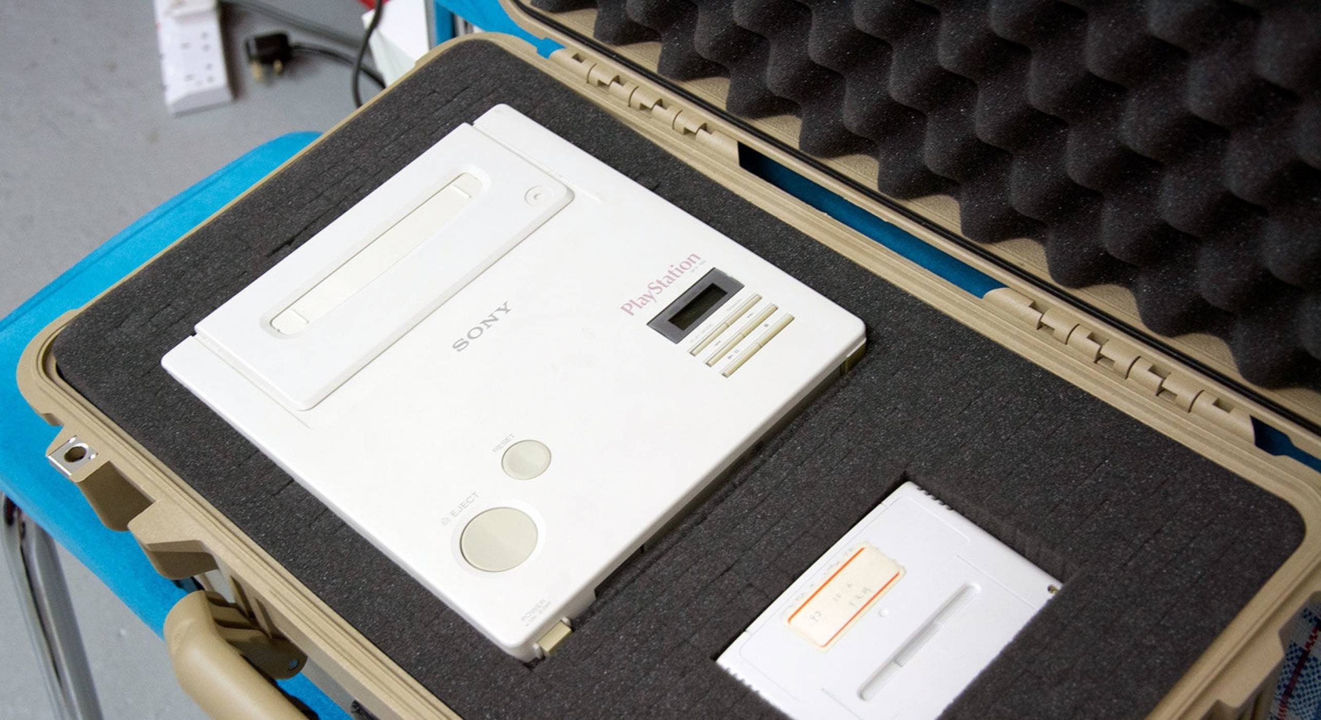 Легендарният Nintendo Play Station прототип стана най-скъпият геймърски продукт 