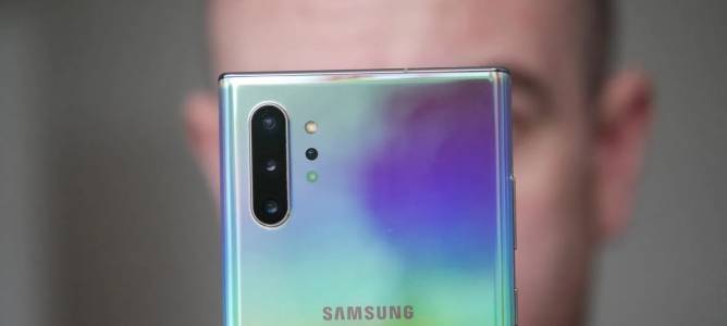 Петиция на фенове иска Samsung да се откаже от чиповете Exynos в линията Galaxy 