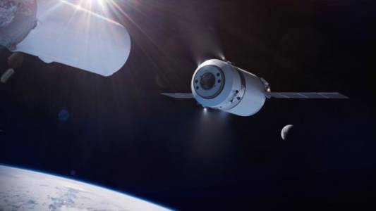 SpaceX си осигури поне два полета до Луната