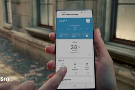 Samsung показа впечатляващ нов телефон (ВИДЕО) 
