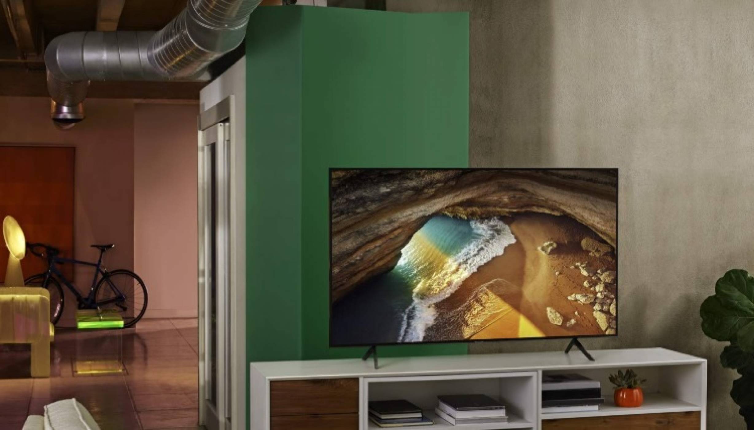 Samsung сменя генерално фокуса при своите телевизори?