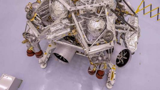Марсоходът на NASA ще лети до Червената планета въпреки пандемията