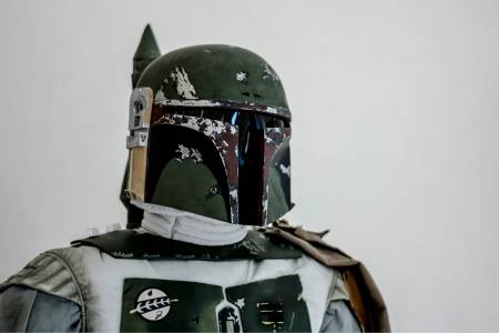 Ако имате излишни $225 000, можете да ги похарчите за тази Star Wars фигурка 