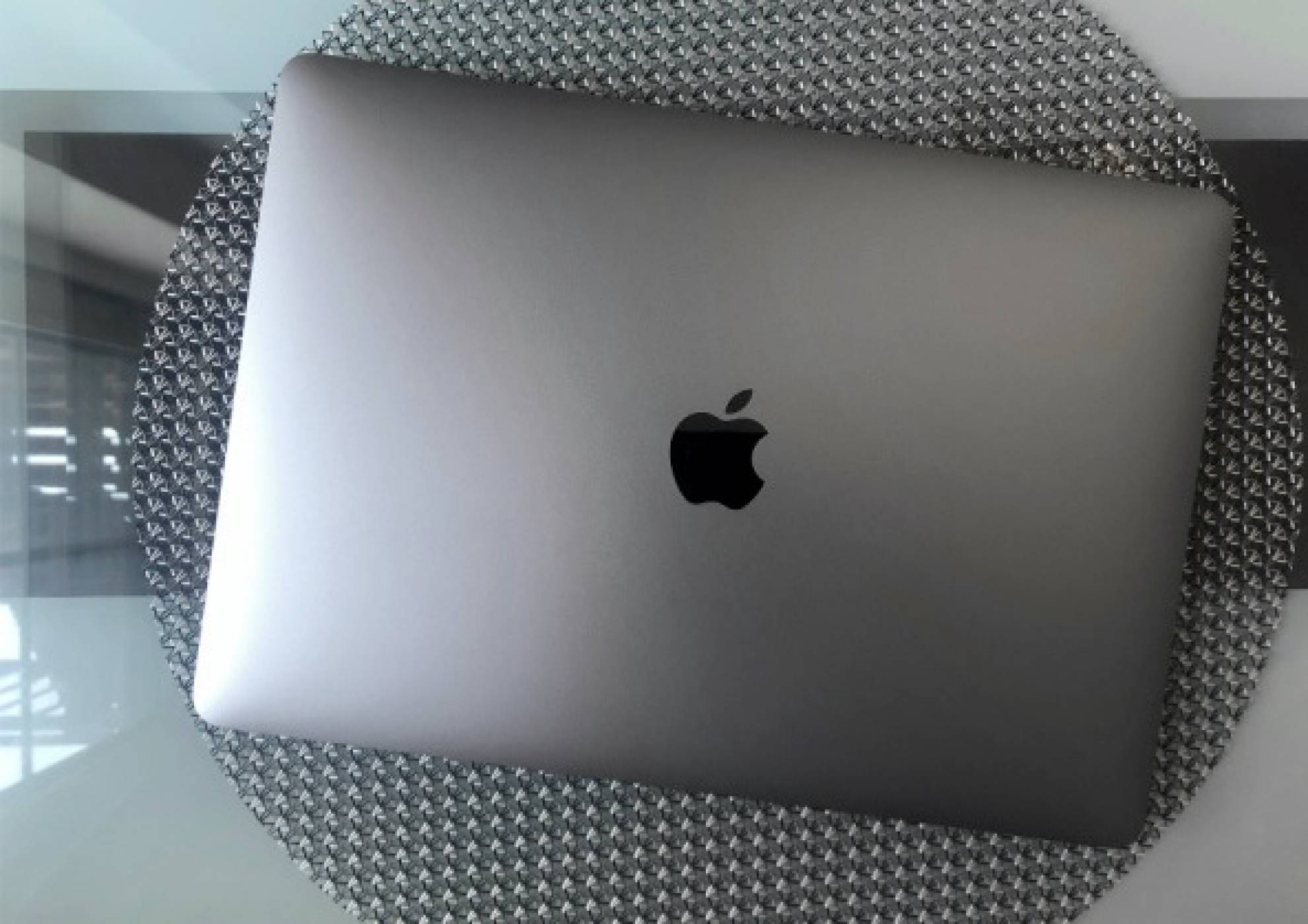 13-инчовият MacBook Pro може да бъде първият лаптоп с чип ARM на Apple  