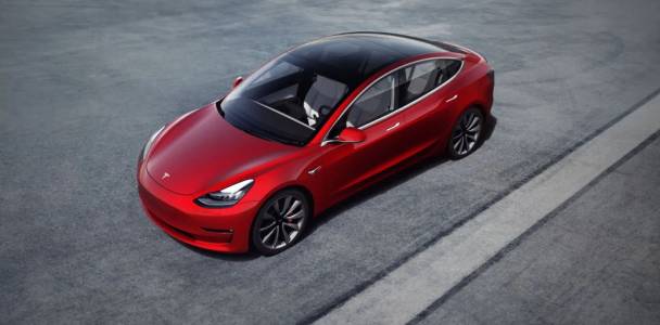 Tesla Model 3 запазва почти 90% от стойността си след 3 години