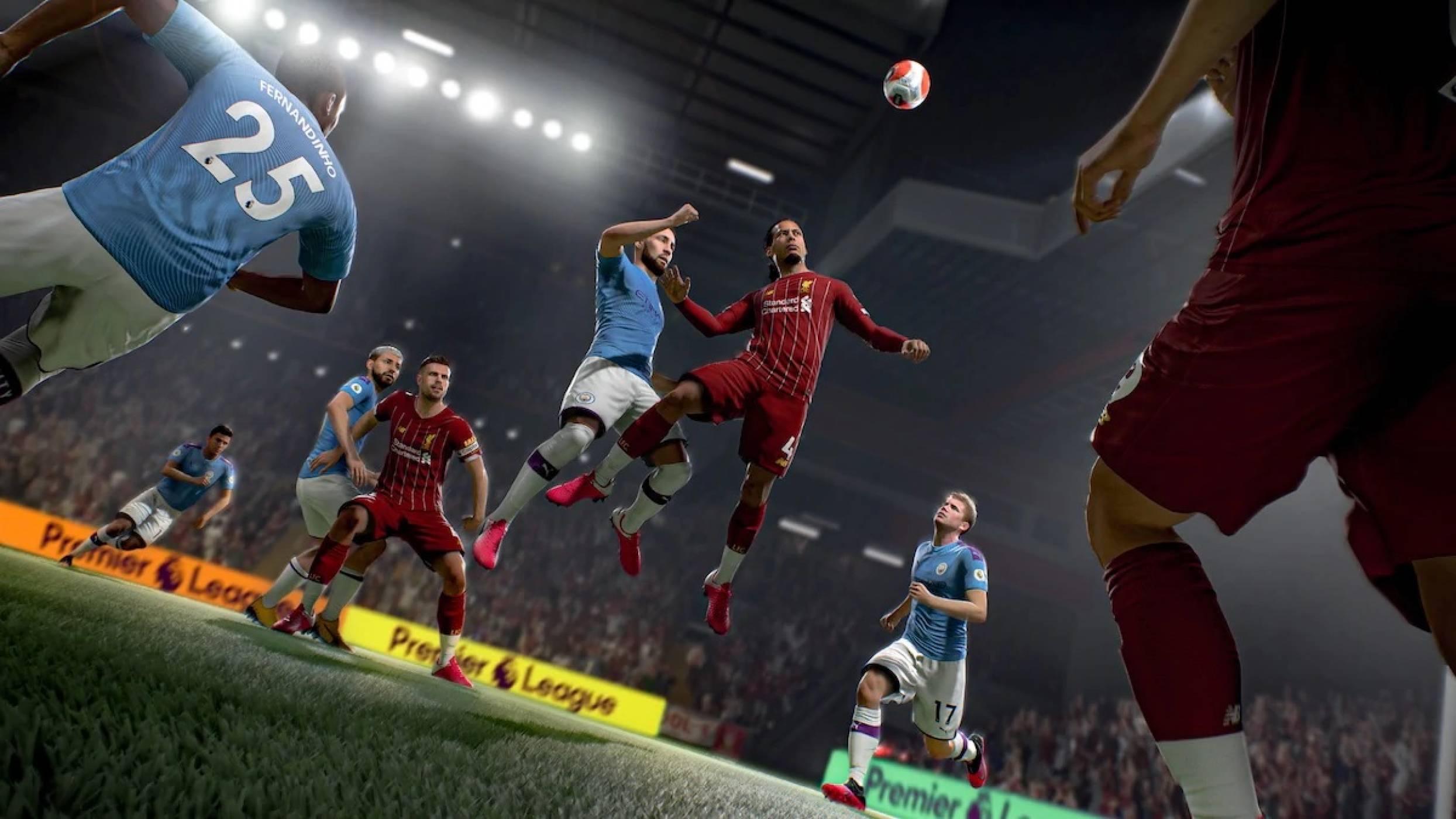 FIFA 21 с пълни стадиони и без недоразумението VAR