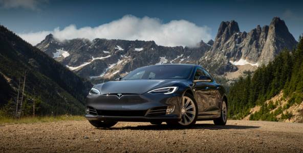 Европа постави неочаквано ниска оценка на самоуправляващата се система на Tesla Model 3 