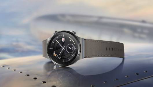 Huawei Watch GT2 Pro впечатлява с премиум дизайн и функции за по-здравословен живот (РЕВЮ)