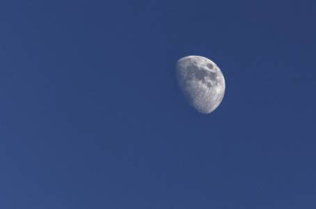 NASA избра Nokia за LTE връзка на Луната 
