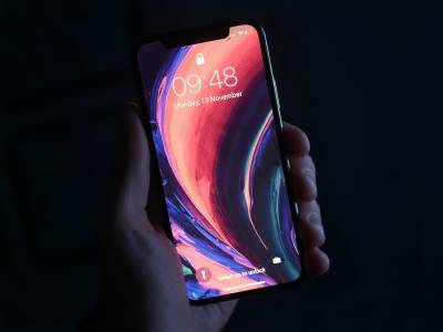 Ето до какви травми може да доведе прекомерното използване на смартфон