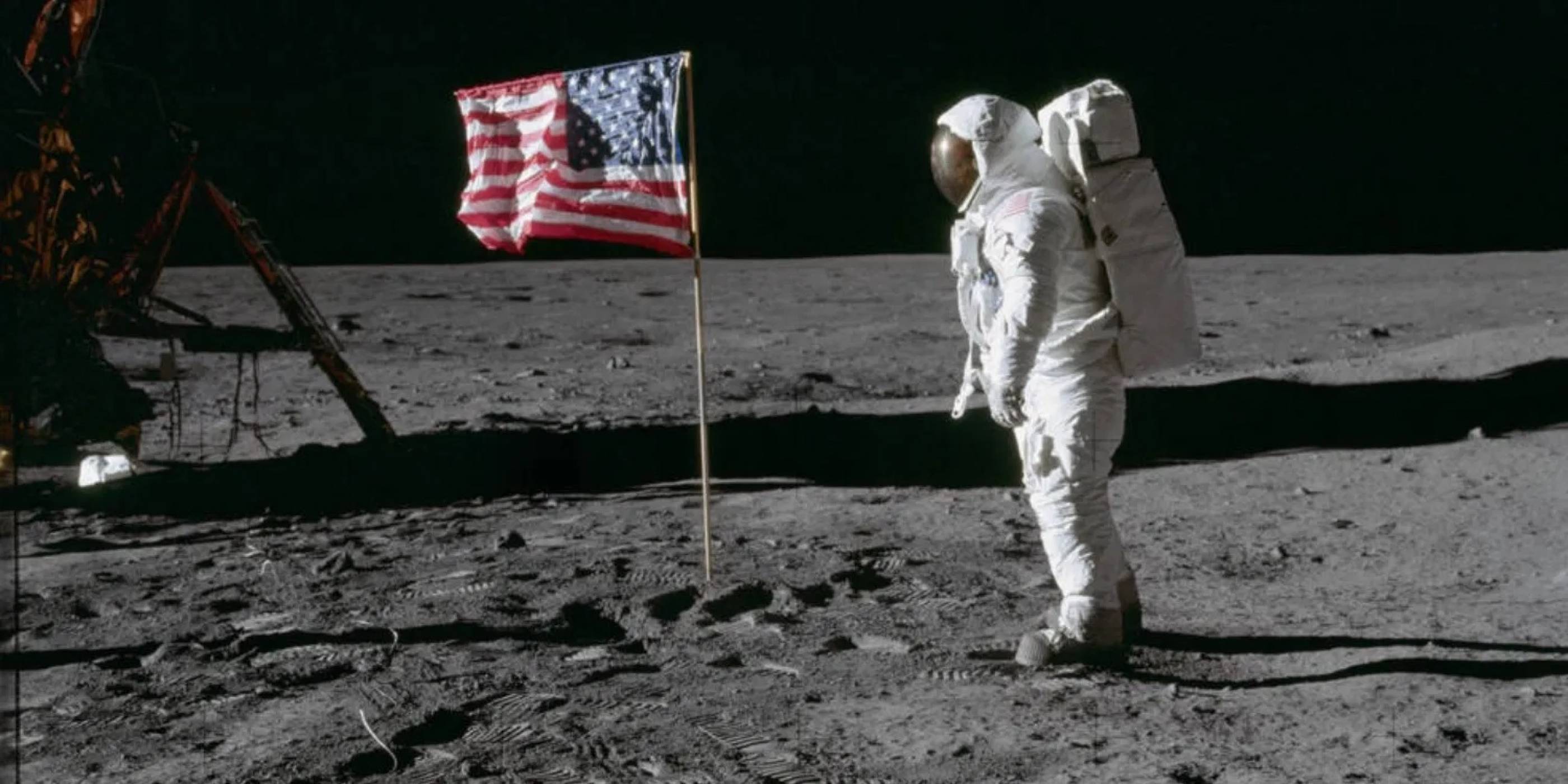 Конгресът на САЩ защити със закон местата на Луната, където е кацано