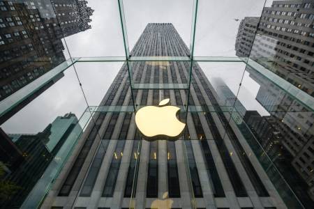 Apple е на прага на рекордно тримесечие, като компанията вероятно е спечелила над 100 млрд. долара