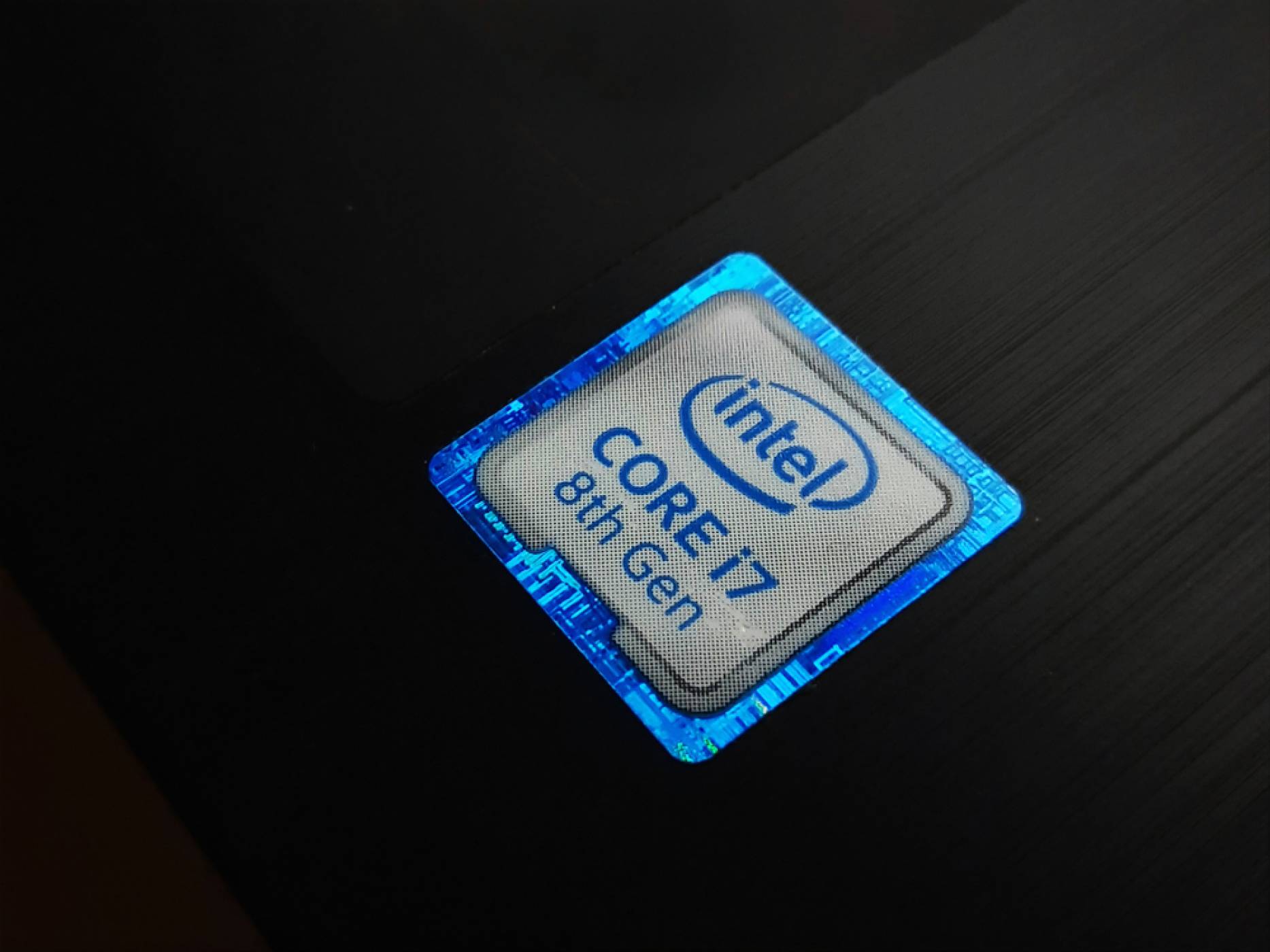 Първото ревю на неизлезлия, но откраднат процесор Intel i7-11700K вече е тук 