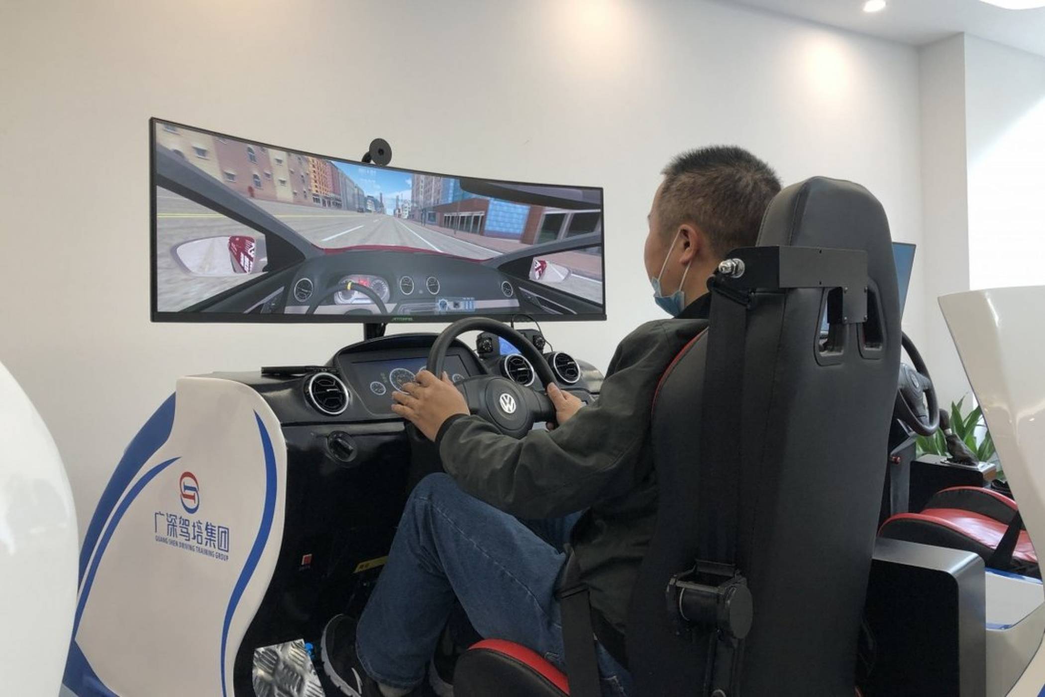 В Китай се учат да шофират на... AI симулатори 