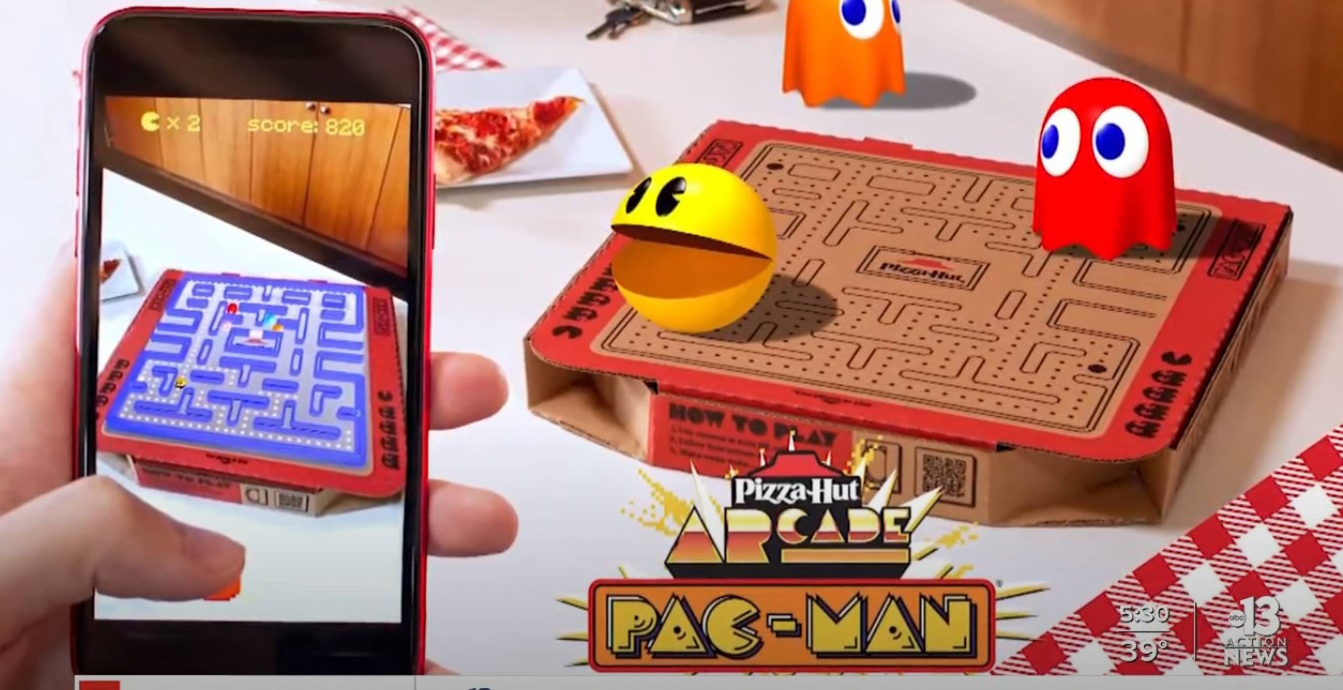 Играйте PacMan върху... кутия от пица (ВИДЕО)