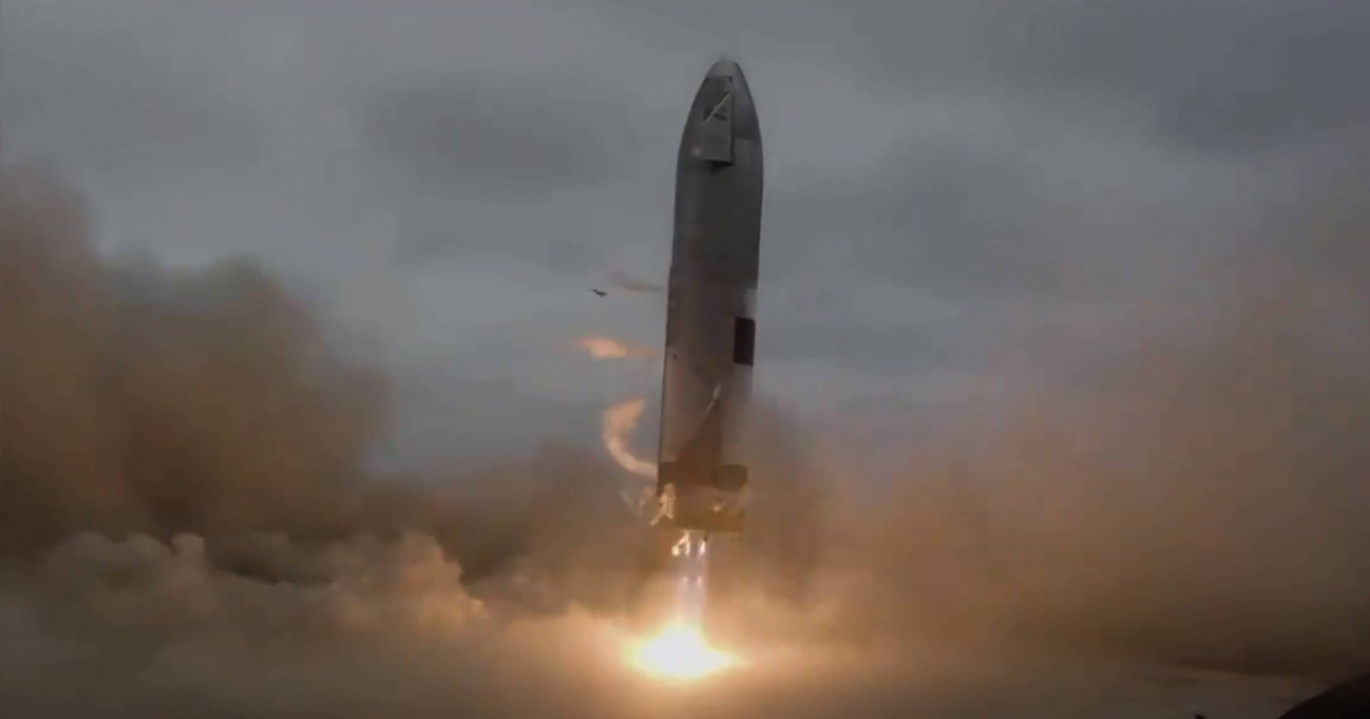SpaceX пусна епично видео от последното изстрелване на Starship (ВИДЕО)