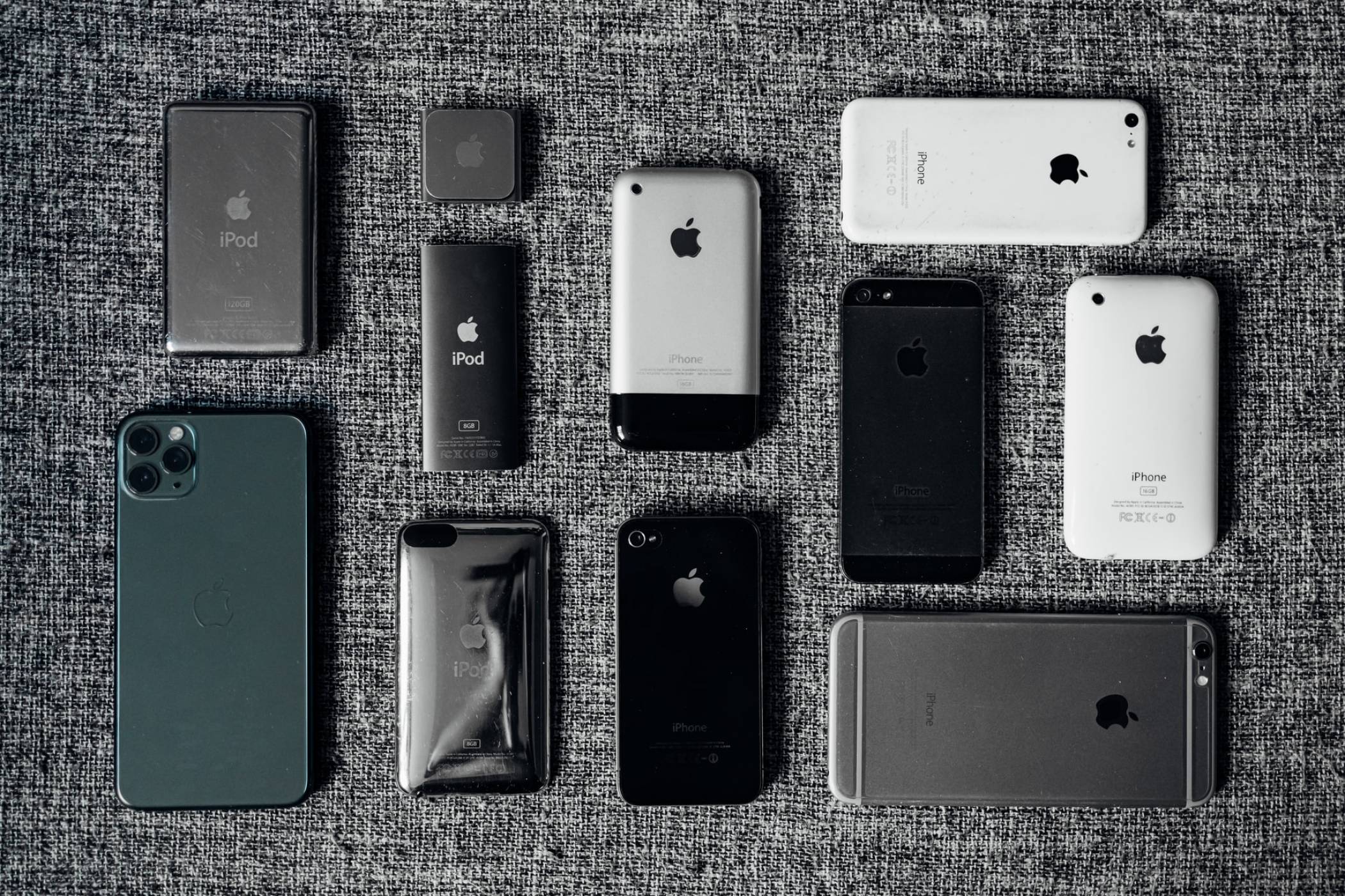 Гъвкавият iPhone е все още на поне 2 години от нас 