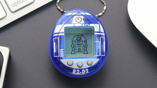 R2-D2 идва под формата на Tamagotchi