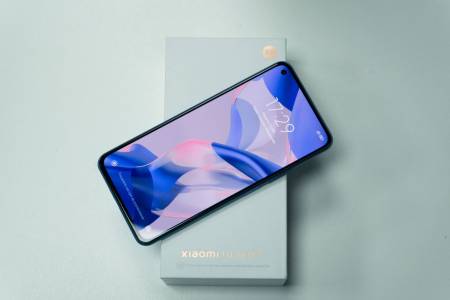 Xiaomi 11 Lite 5G NE – достъпен смартфон с флагмански характеристики (РЕВЮ)