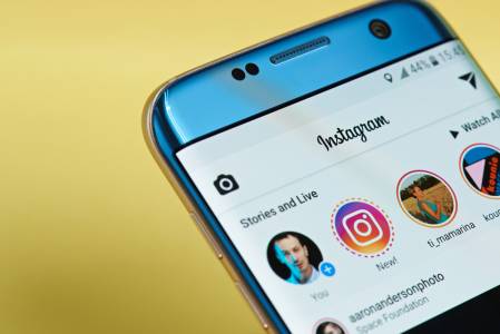 Instagram иска да се ядосате на телефона си, ако той не работи