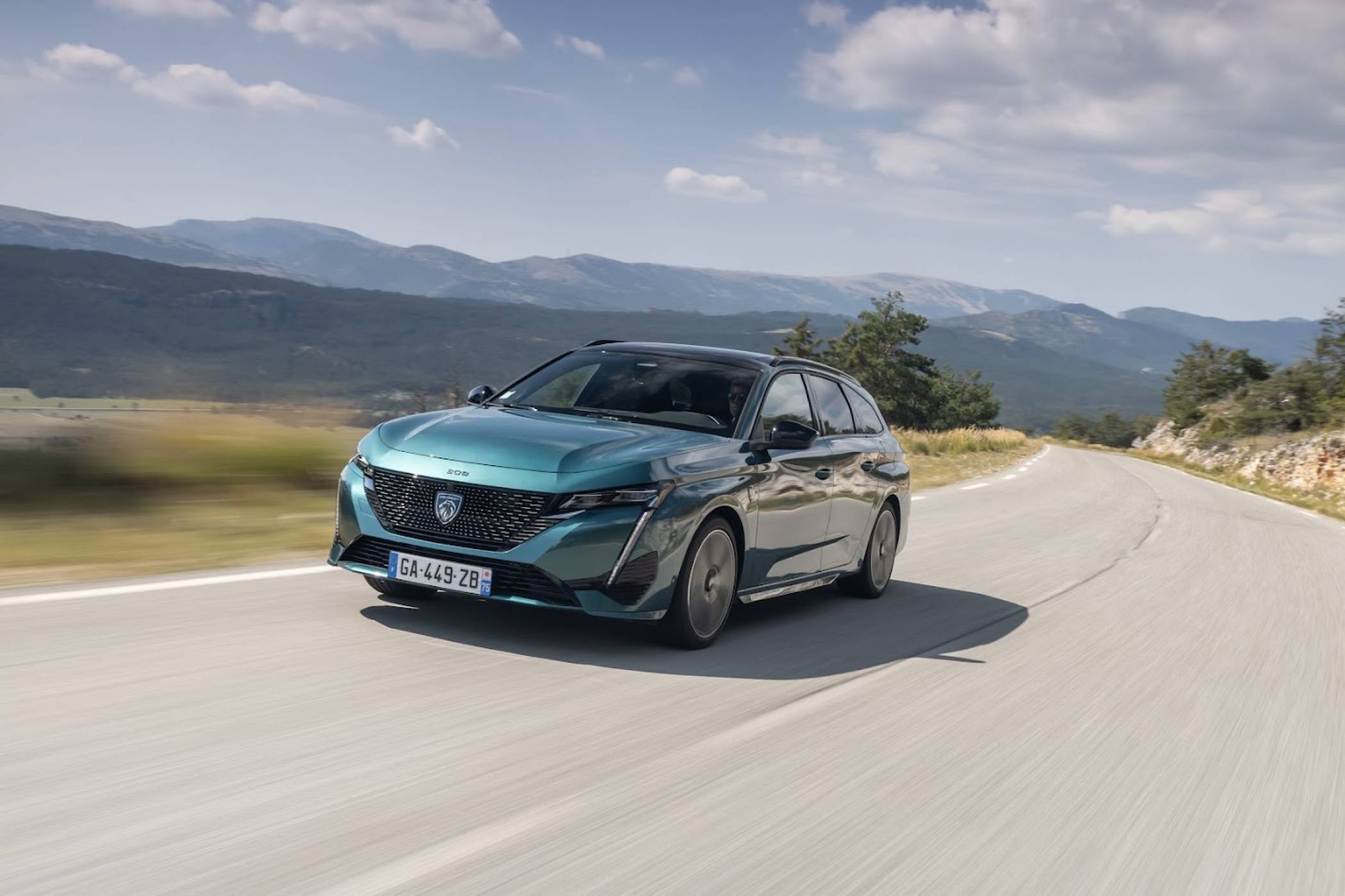 Новият PEUGEOT 308 е финалист за Автомобил на годината в Европа 2022  