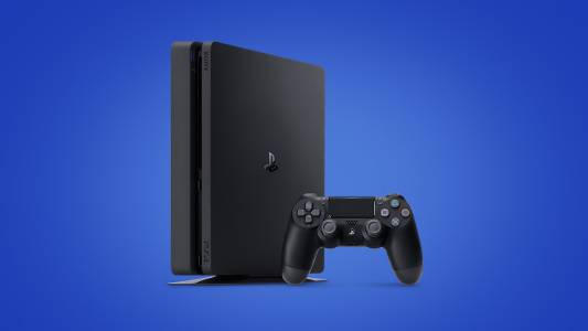  Sony прави още PlayStation 4 конзоли заради недостига на PS5