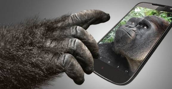 Всички Galaxy S22 ще бъдат защитени с Gorilla Glass Victus+ 