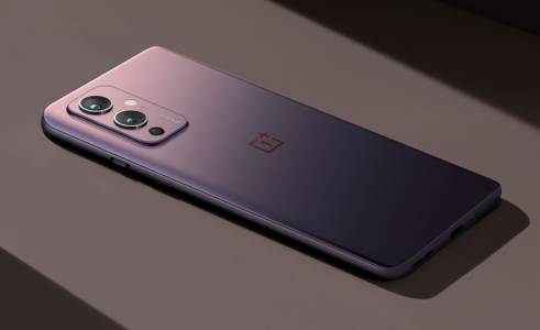 OnePlus иска да ти предложи флагмански чип в изненадващо достъпен телефон