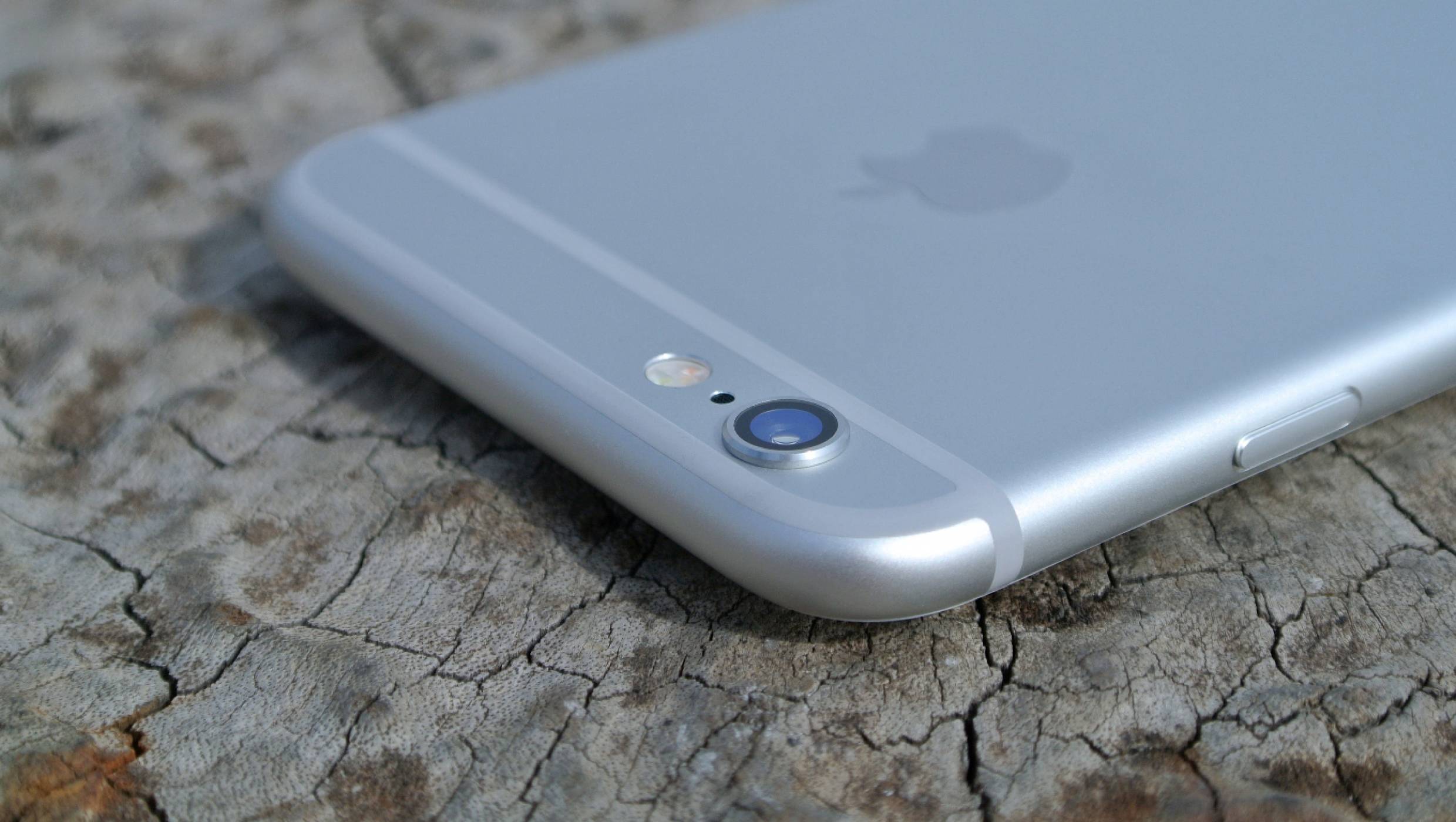 Слух отново поставя 5х перископична леща на iPhone 15 Pro 