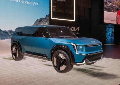 Автономният режим идва и за впечатляващата SUV EV9 на Kia