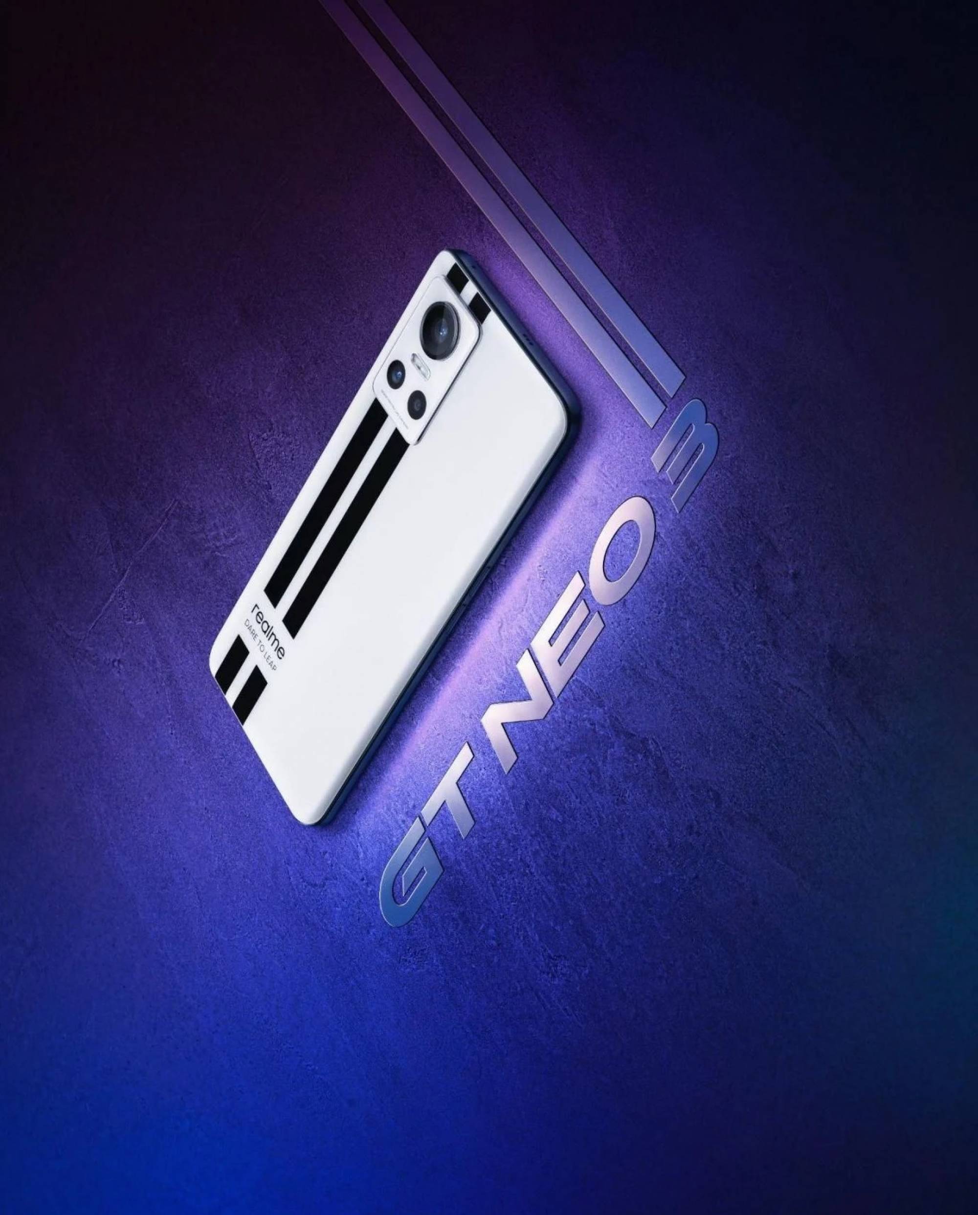 Realme най-сетне показа GT Neo 3 с умопомрачителното 150 W зареждане