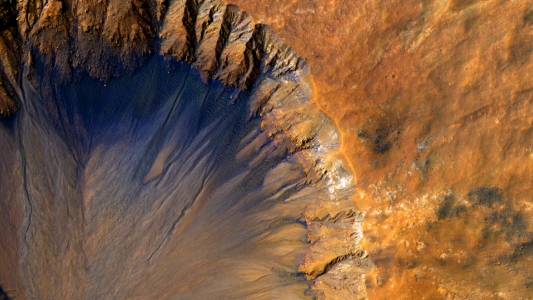 Един от спътниците на Марс е обречен на сблъсък с планетата (ВИДЕО)