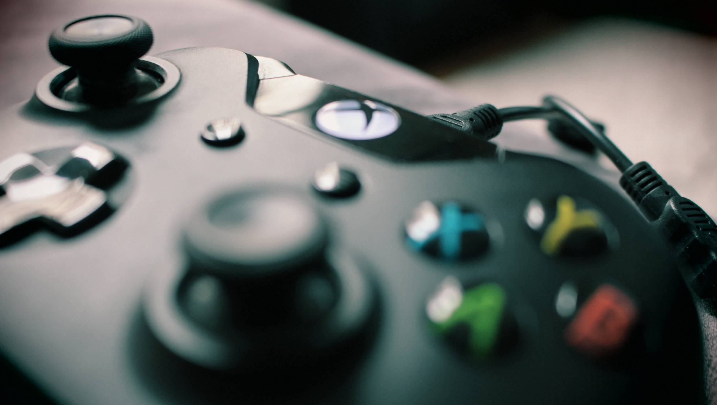 Xbox на USB стик може да е сигнал за безконзолно бъдеще