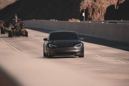 Tesla доминира в класацията на колите Made in USA 