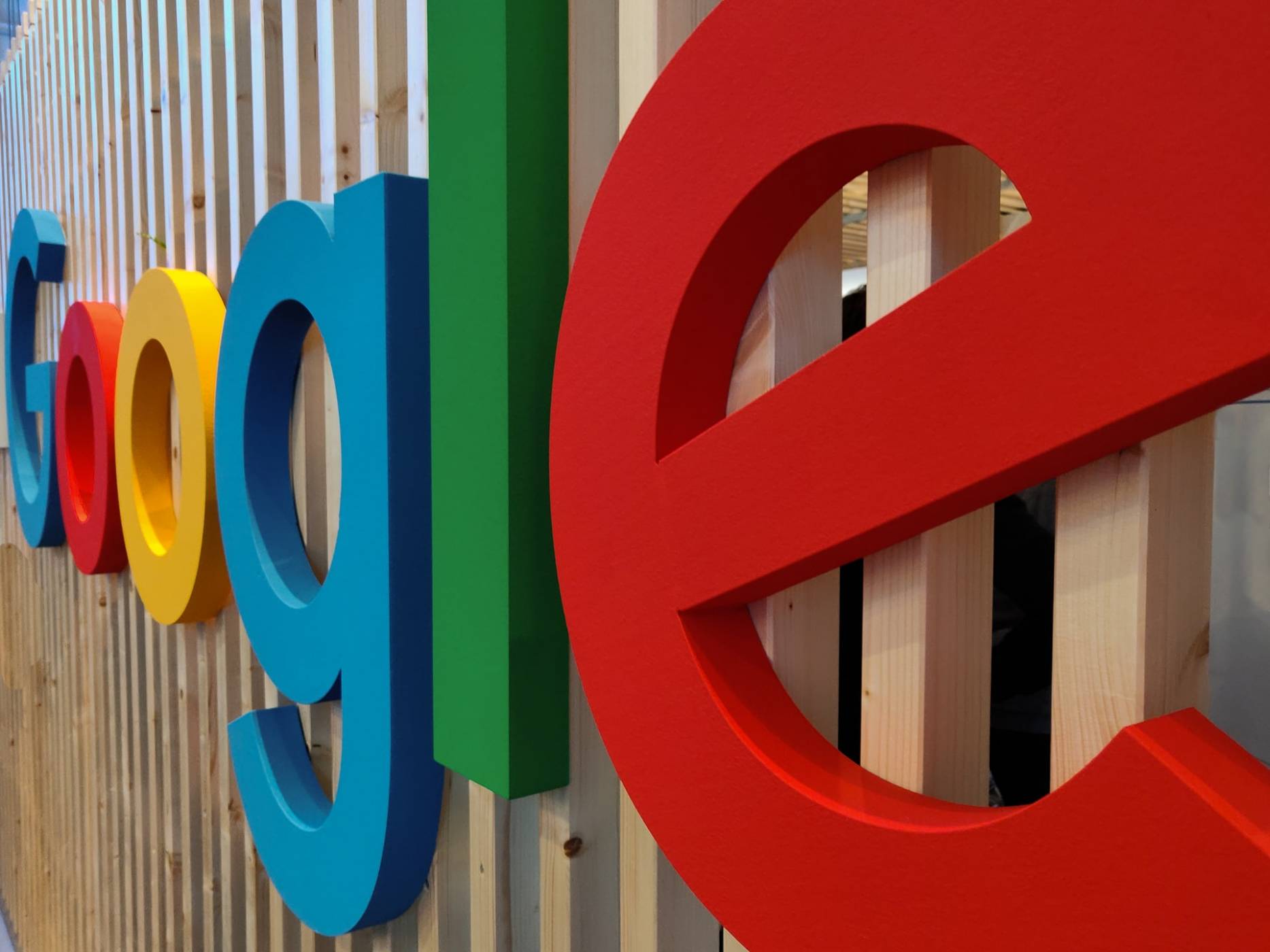 Новобранска грешка на Google извади от строя домейн на гиганта 