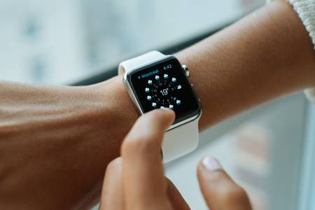 Версията на Apple Watch за екстремни условия ще се нарича Pro 