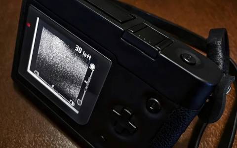 Как Game Boy Camera се превърна в модерен безогледален фотоапарат? 