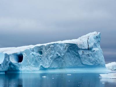 Най-големият ледник в света се топи по-бързо от очакваното 