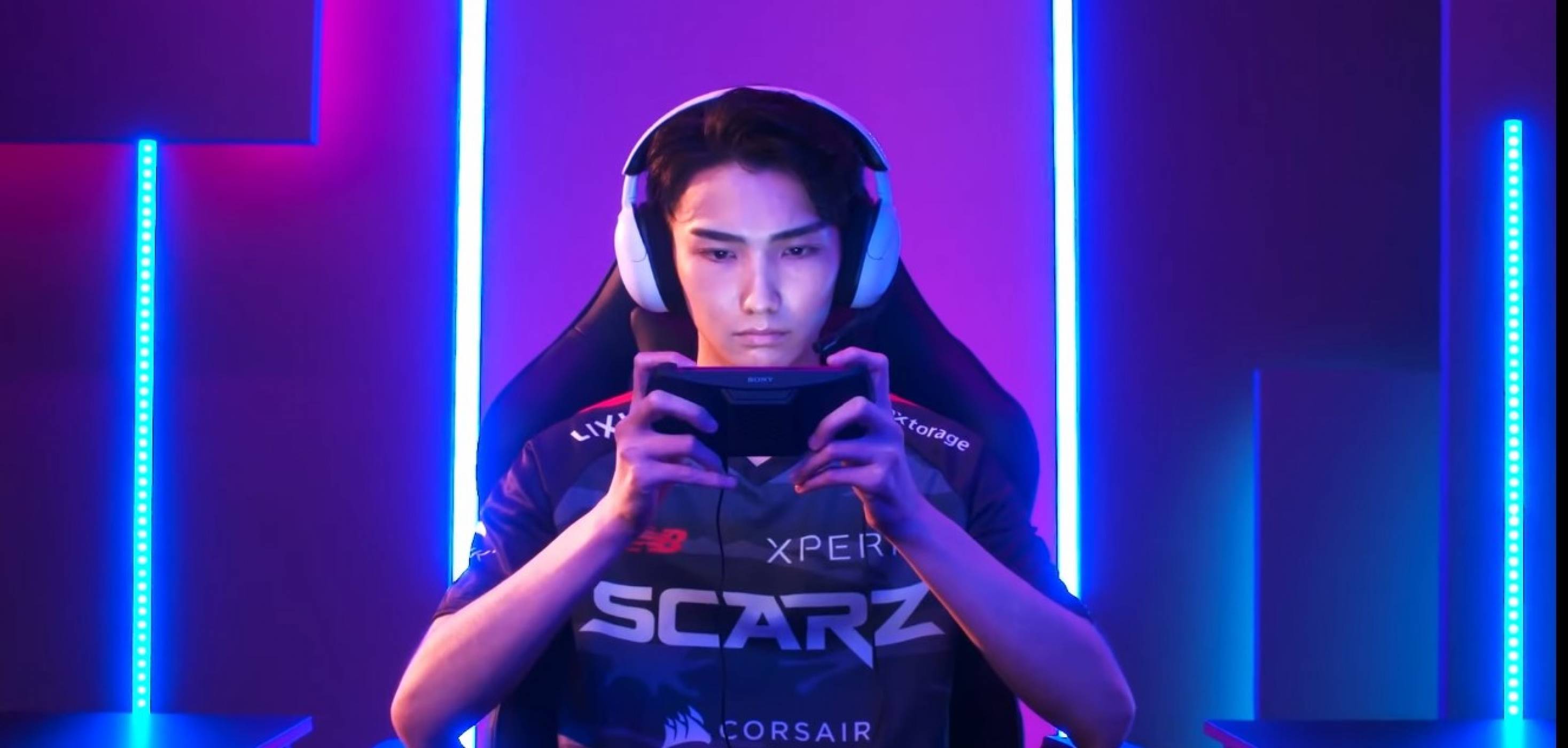 Външно охлаждане превръща Xperia 1 IV в геймърски звяр (ВИДЕО)