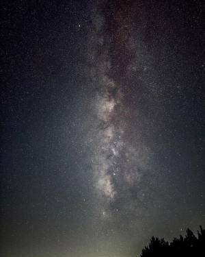 Тези уникални снимки на Млечния път са заснети с iPhone 14 Pro