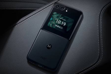 Motorola Razr 2022 вече е достъпен в Европа, напускайки за пръв път Китай 