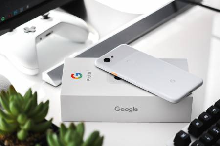 Google може тайно да работи върху нов телефон Pixel от висок клас 